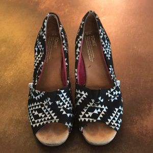Toms Aztec wedges